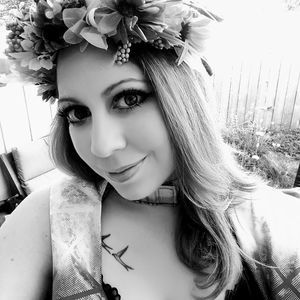 Meet your Posher, Sharon